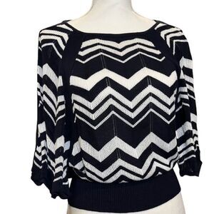 Boston Proper Black and White ZigZag Batwing Knit Sweater Wide Waistband Size XS